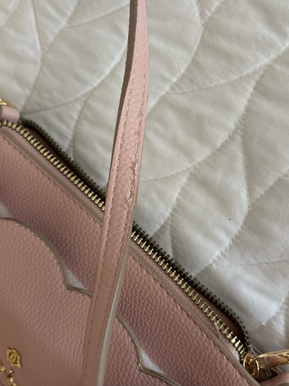 Nanette Lepore Blush Pink Scallop Edge Crossbody NWOT - Picture 8 of 8